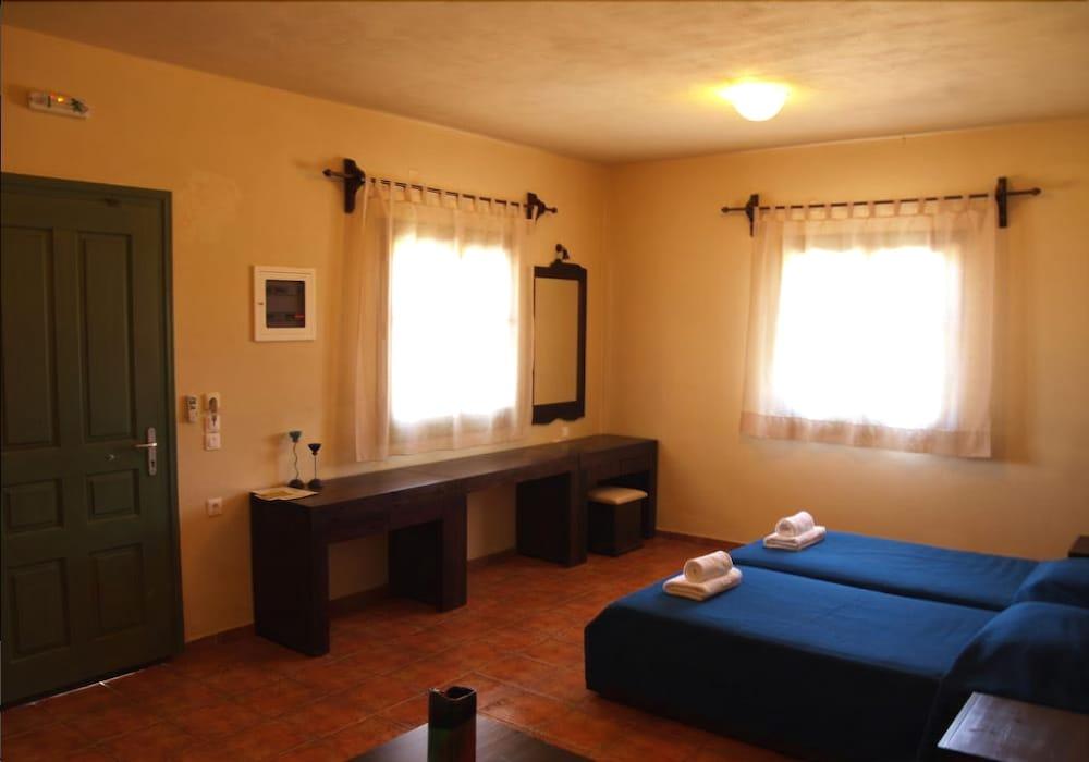 Mandilada Family Village - Seaview Villas 1