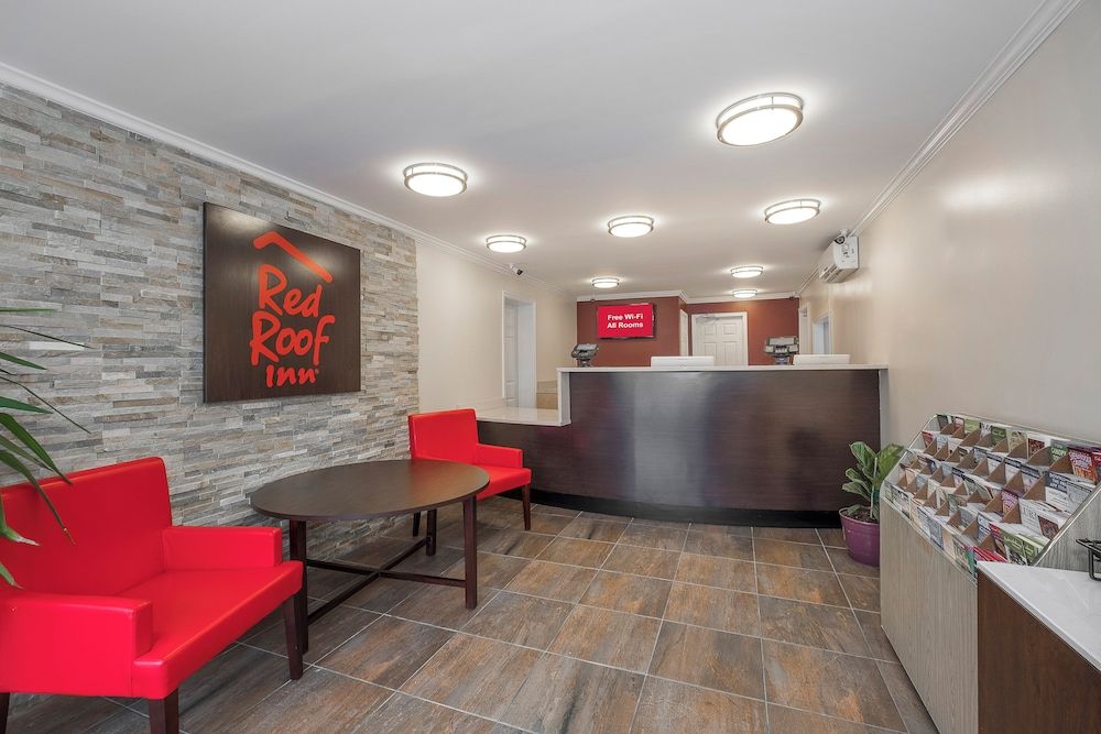 Red Roof Inn Fredericksburg North 2