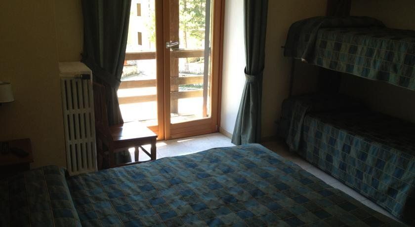 Hotel Cristall 2