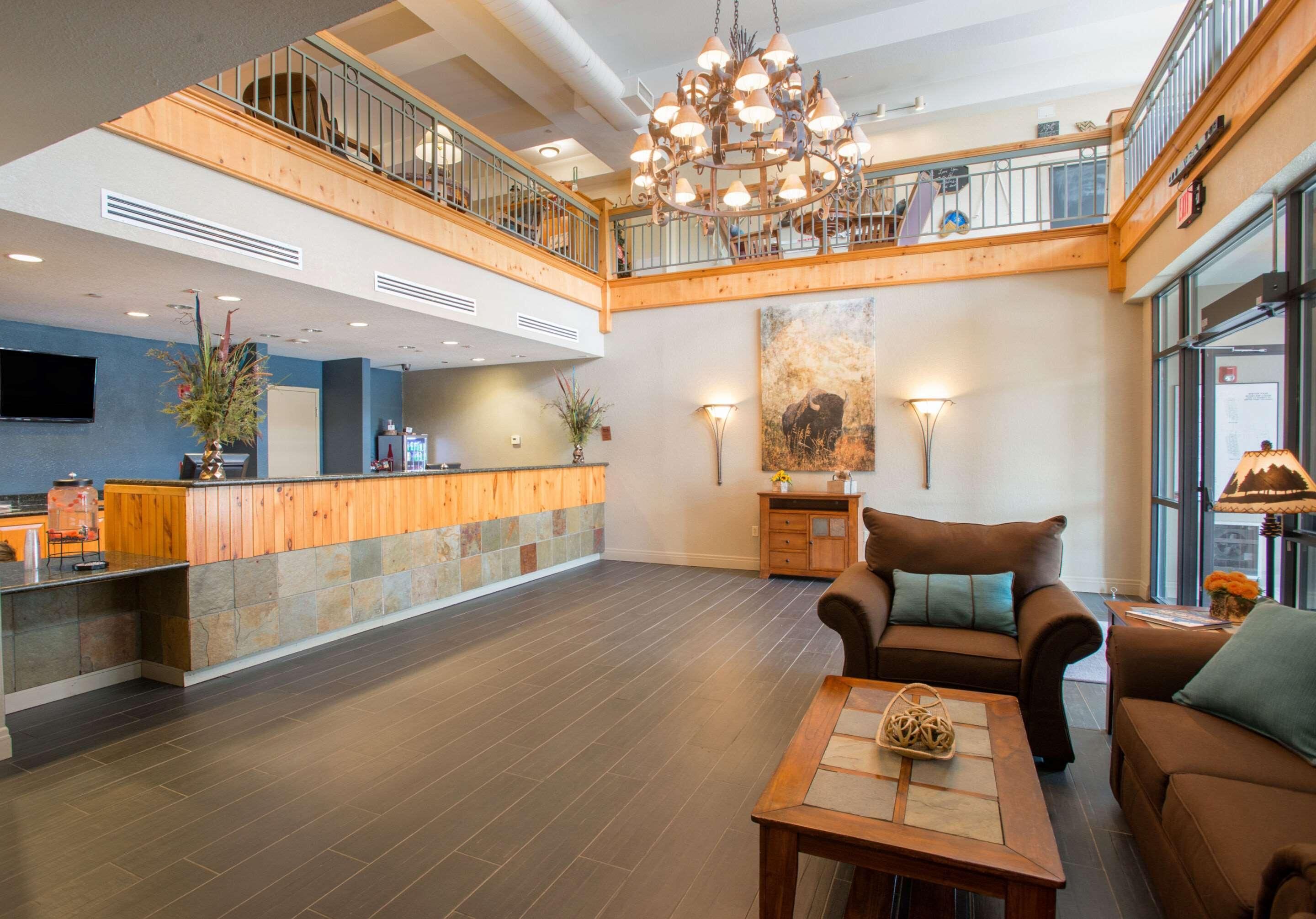 Winter Park Mountain Lodge 2