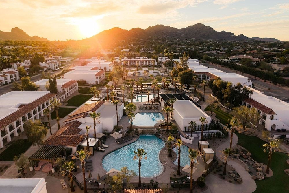 Kimpton Miralina Resort and Villas by IHG 1