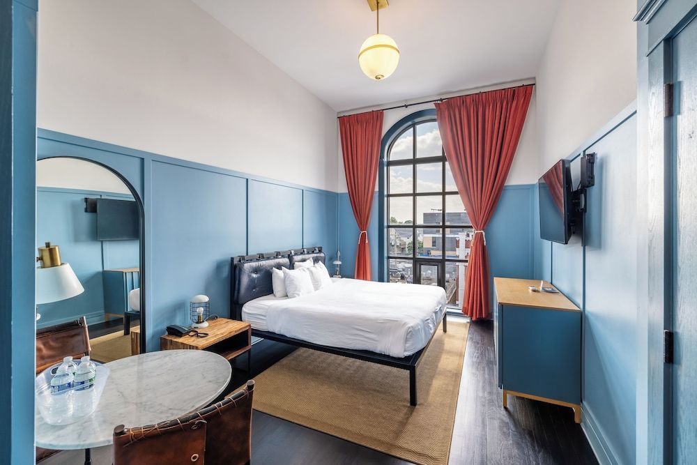 The Chicago Hotel Collection - Wrigleyville 1