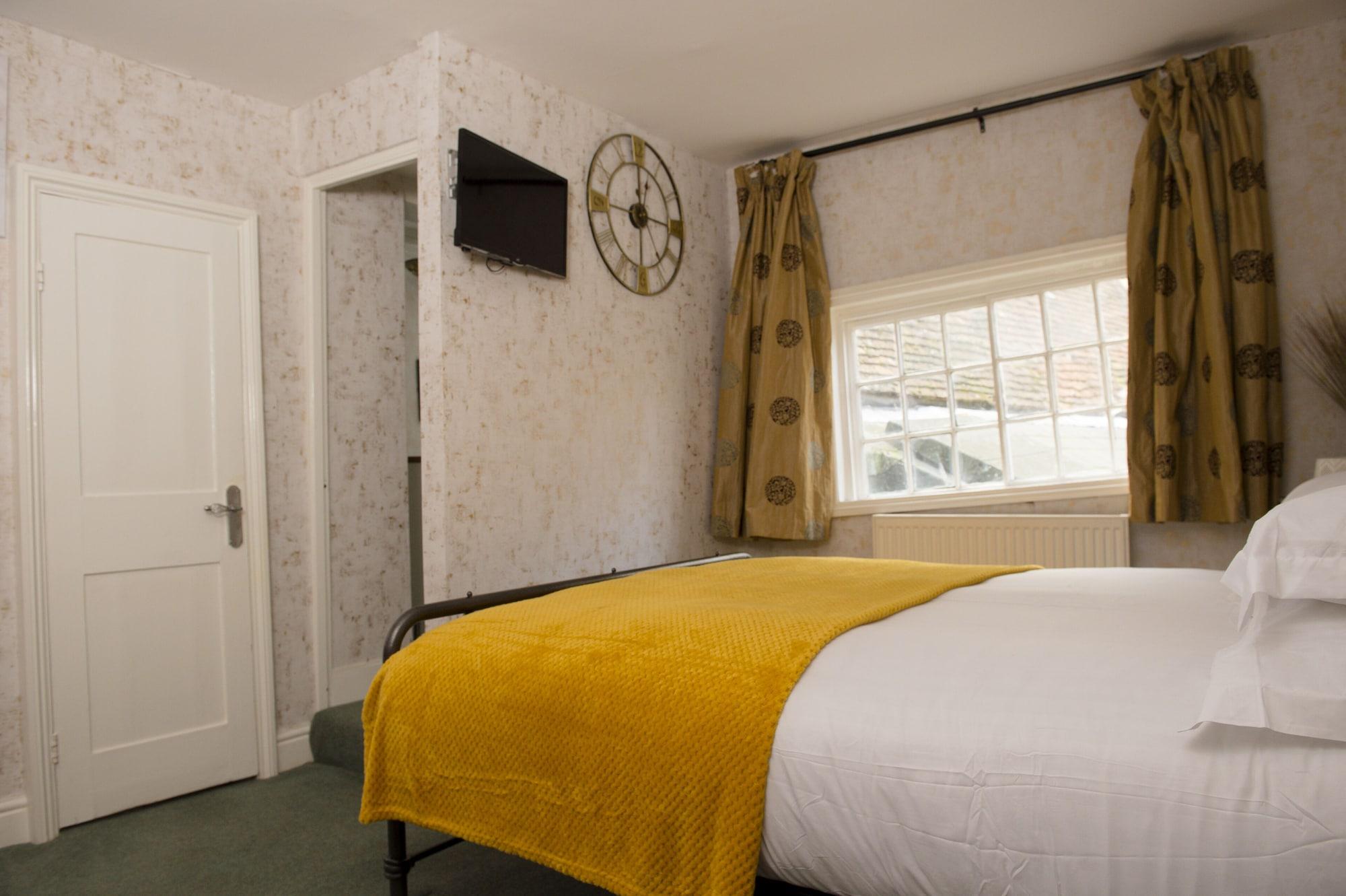 The Sun Hotel 2
