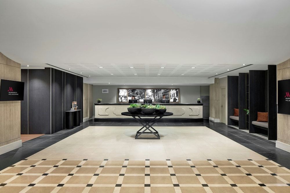 Melbourne Marriott Hotel 2