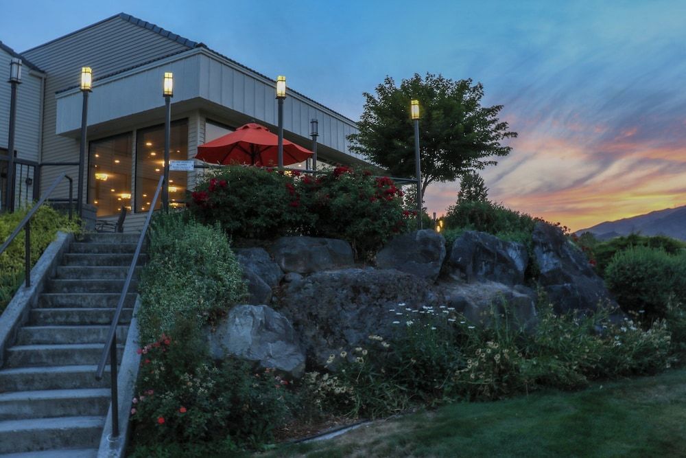 Holiday Inn CLARKSTON - LEWISTON by IHG 1