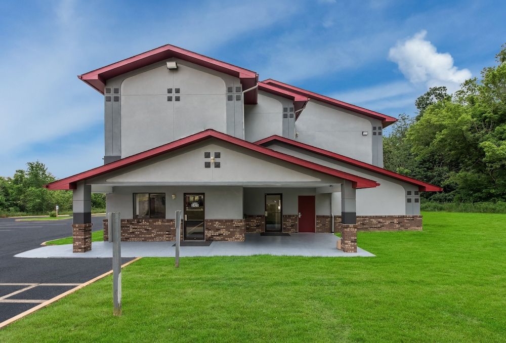 Red Roof Inn Mansfield 1