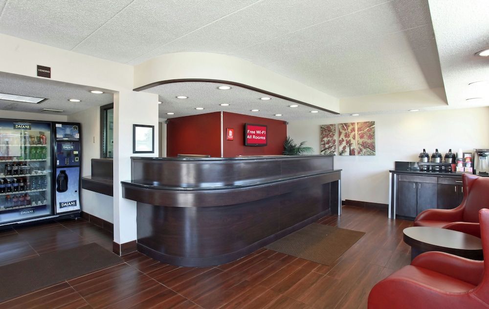 Red Roof Inn Michigan City 2