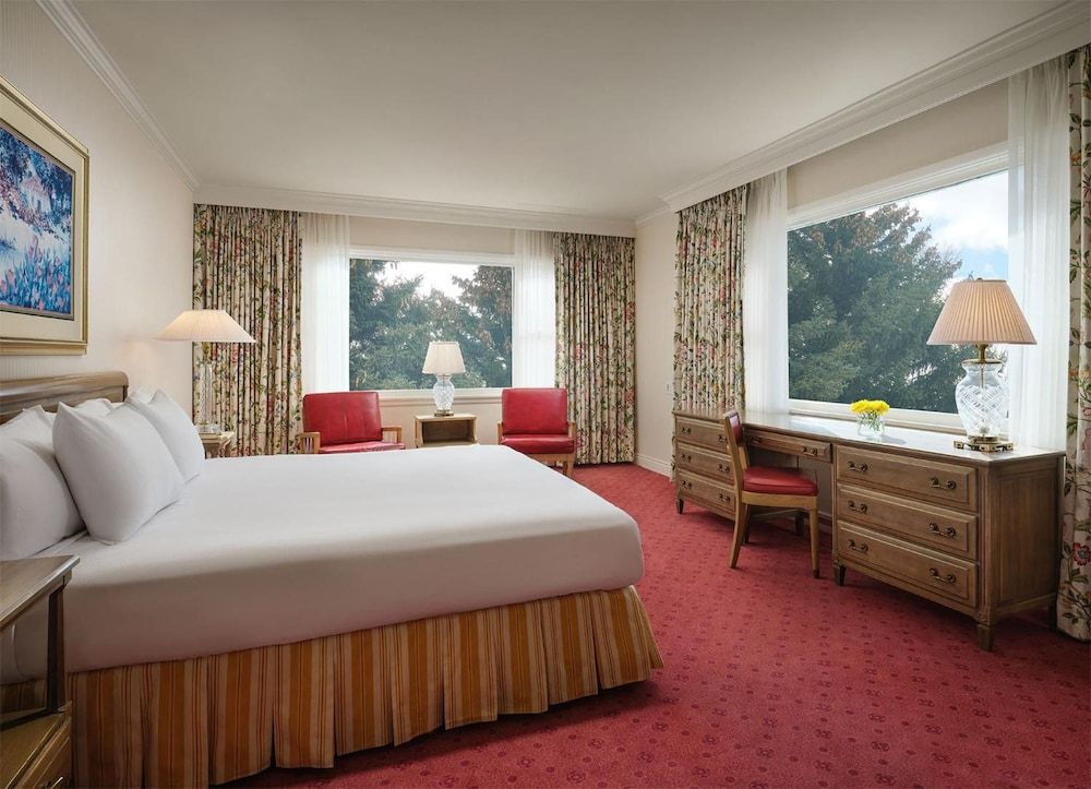 Little America Hotel 2