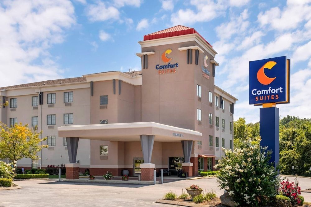 Comfort Suites Elizabethtown 1