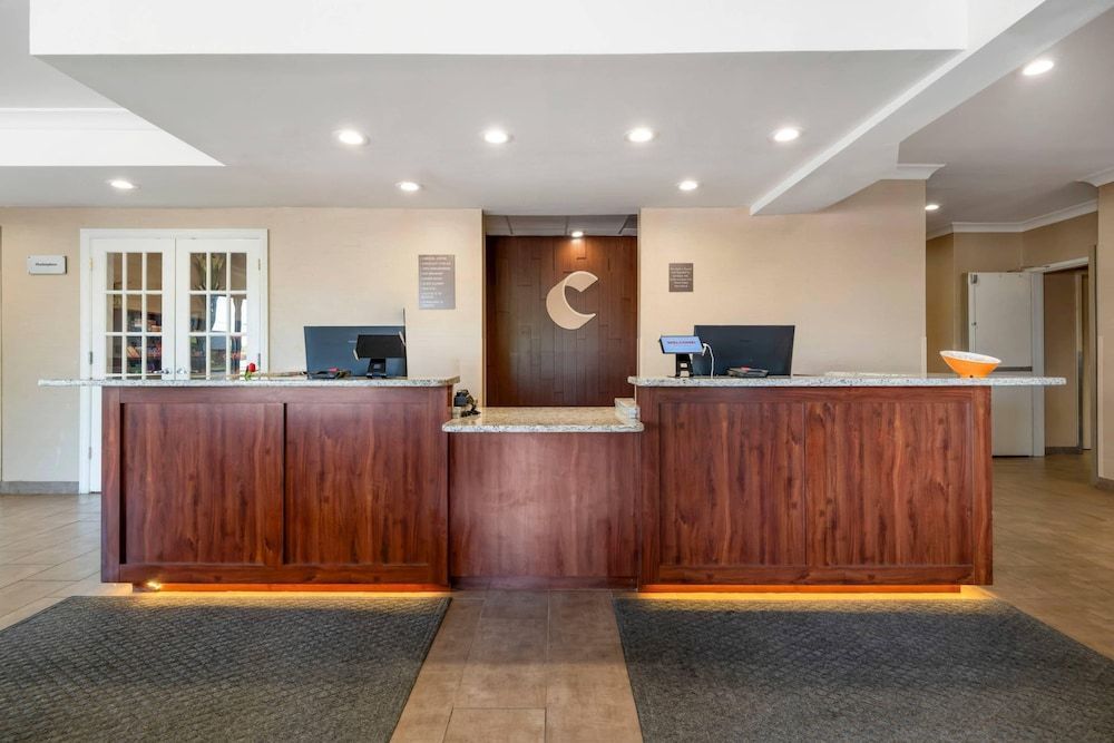 Comfort Suites Elizabethtown 2