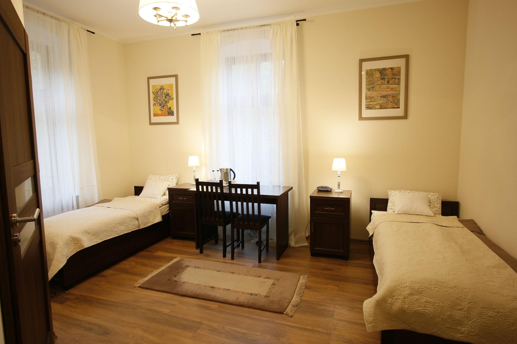 Hotel Charlotta 2