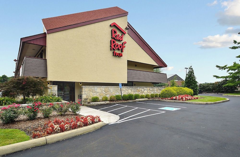 Red Roof Inn Louisville East - Hurstbourne 1
