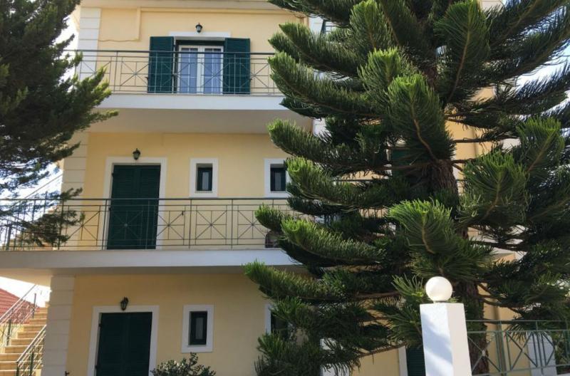 HOTEL NAFTILOS STUDIOS 1