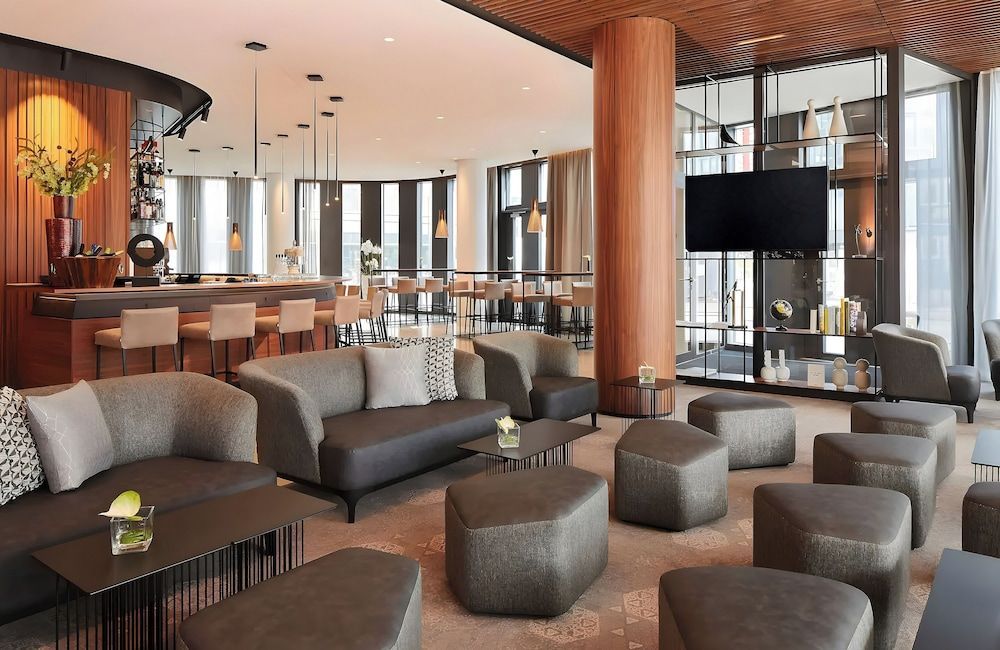 Leonardo Royal Hotel Munich Bavaria Towers 2