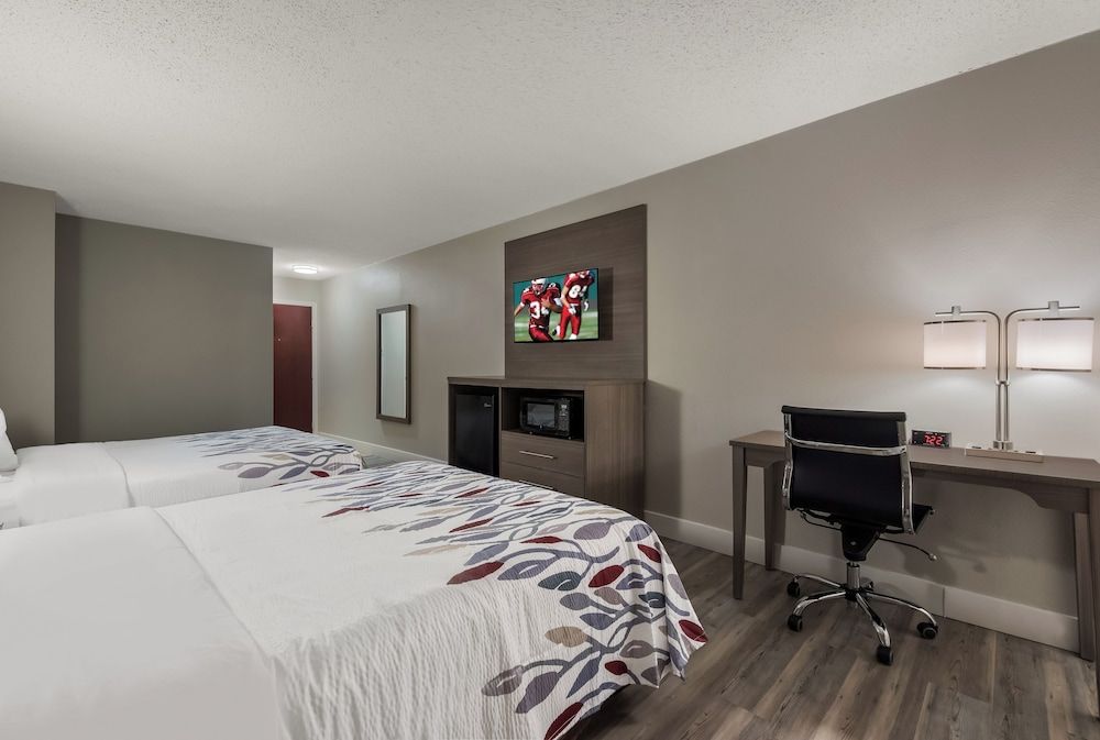 Red Roof Inn & Suites Vineland - Buena 1