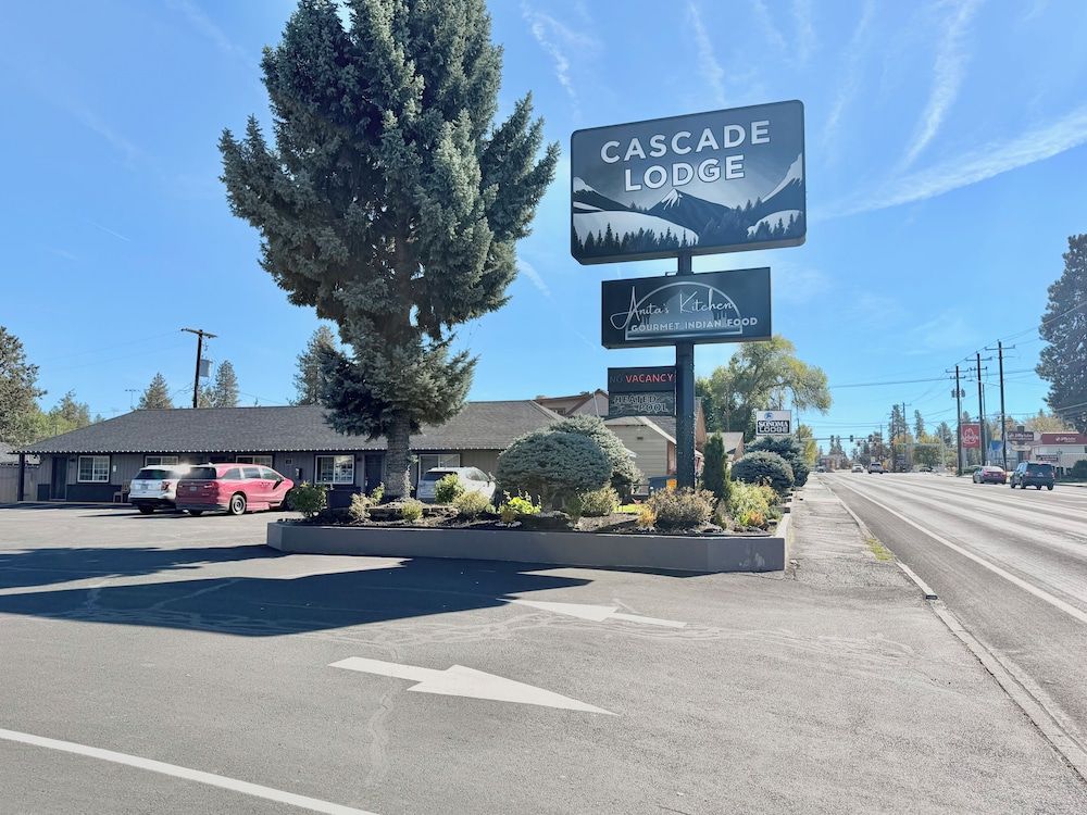 Cascade Lodge Boutique 1