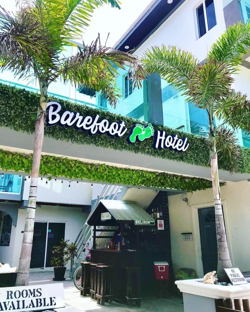 Barefoot Caye Caulker Hotel 1
