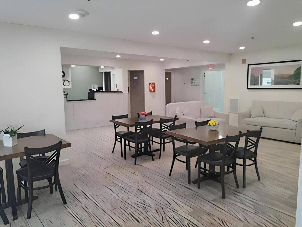 Quality Inn Ghent 2