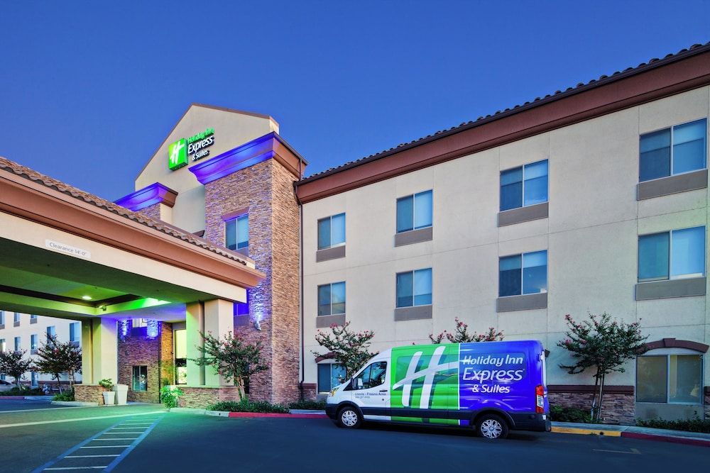 Holiday Inn Express & Suites CLOVIS-FRESNO AREA by IHG 1