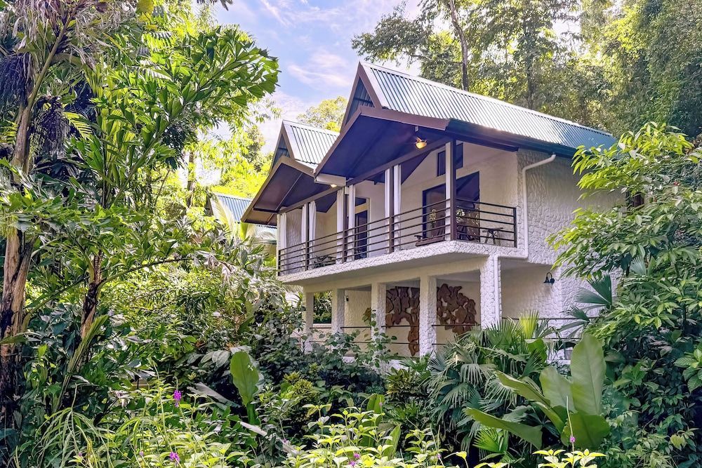 ECOTICA Boutique Hotel & Spa 1