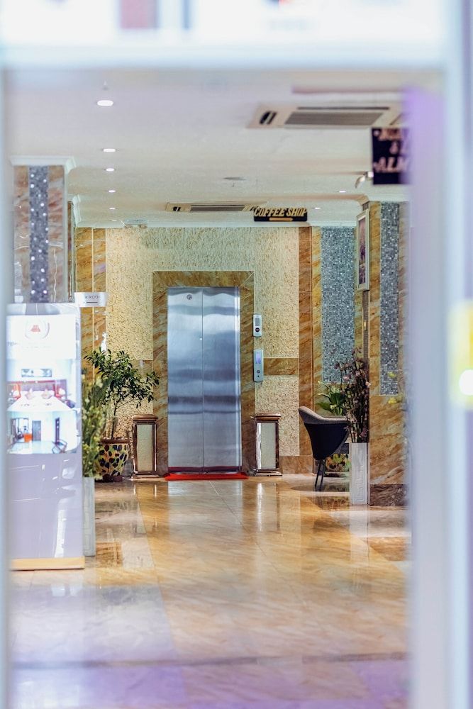 Tiffany Diamond Hotels LTD - Makunganya 2