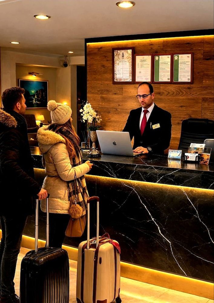 Taximtown Hotel 2