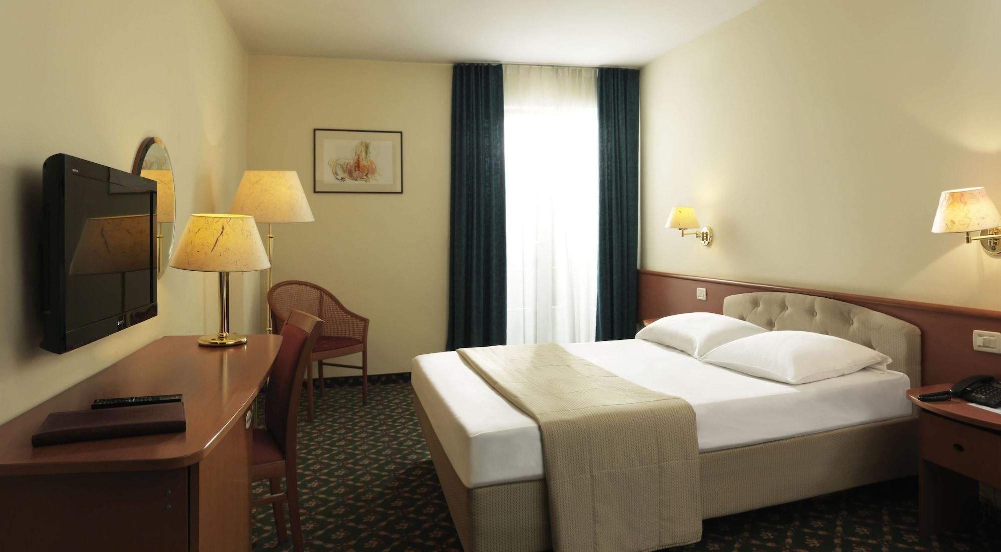 Hotel Maestoso - Lipica 2