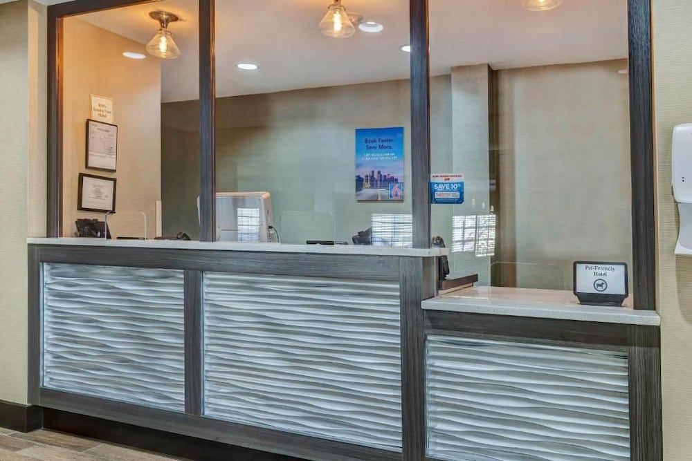 Studio 6 Lenexa - Overland Park 2