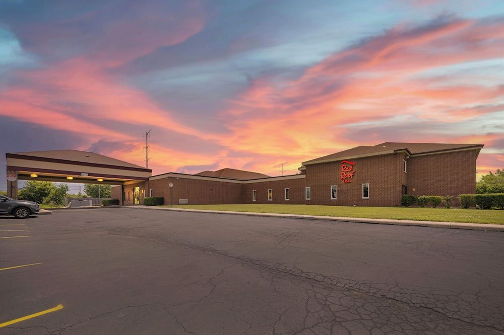 Red Roof Inn Gurnee - Waukegan 1