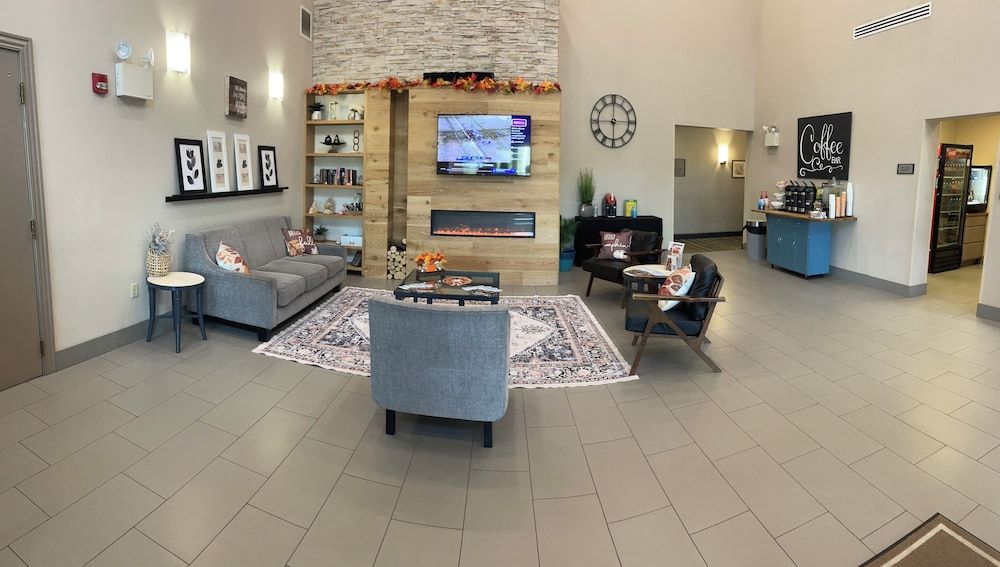 Country Inn & Suites by Radisson, Harrisburg West Mechanicsburg 1