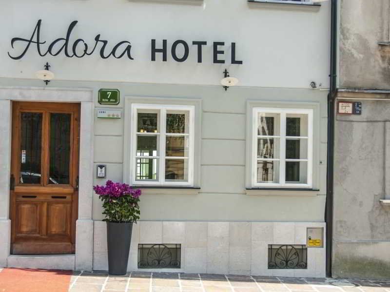 Bloom Hotel 1