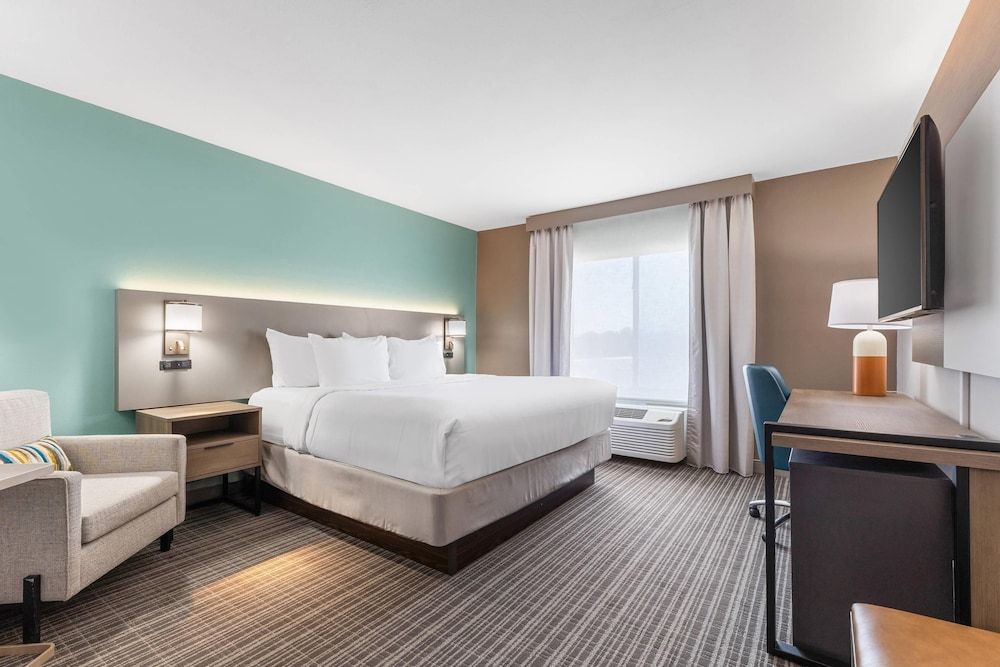 Comfort Inn & Suites Marion I-57 1