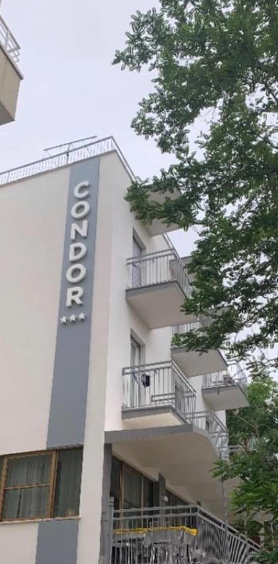 HOTEL CONDOR 1