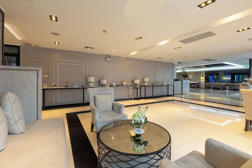 Pearl Hotel Phuket 2