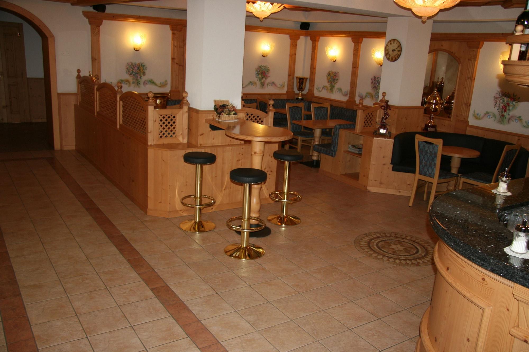 Dolomiti Hotel Olimpia 2