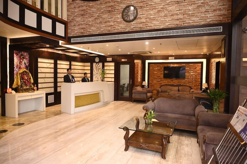 Hotel Square Inn Cantonment Varanasi 2