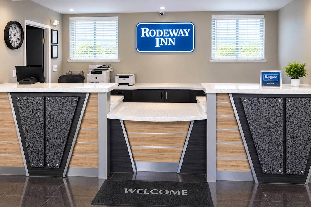 Rodeway Inn 2