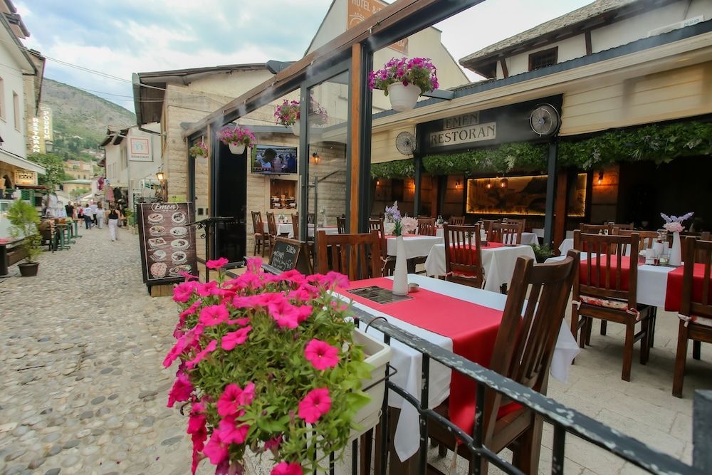 Hotel Emen 1