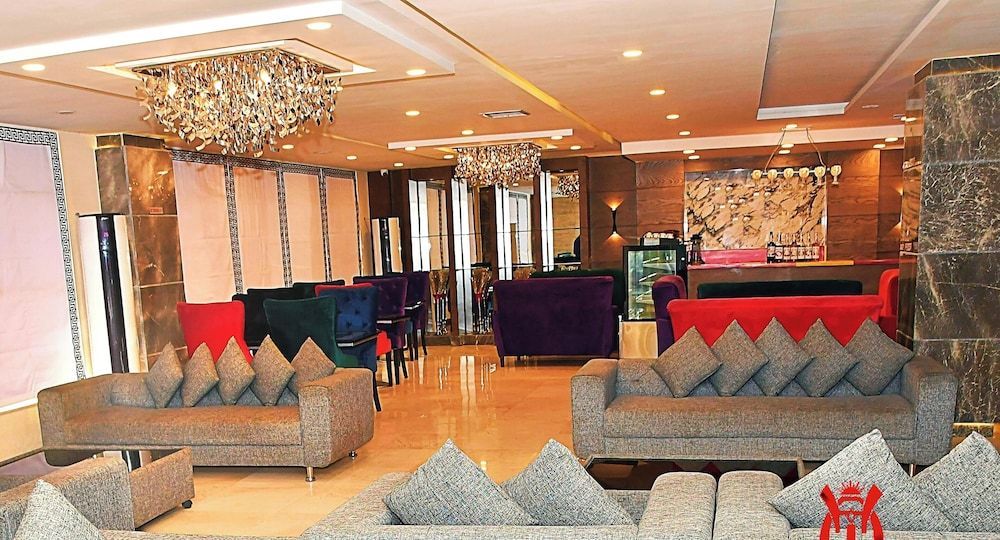 Hotel Akbar International 2