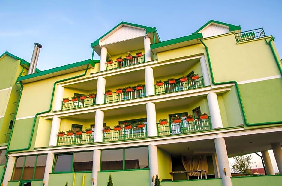 Hotel President 2