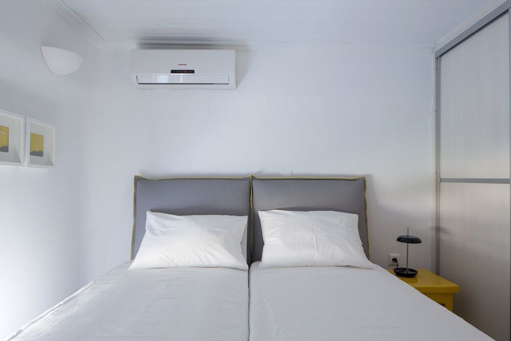 Kostantis Summer Villas And Suites 1