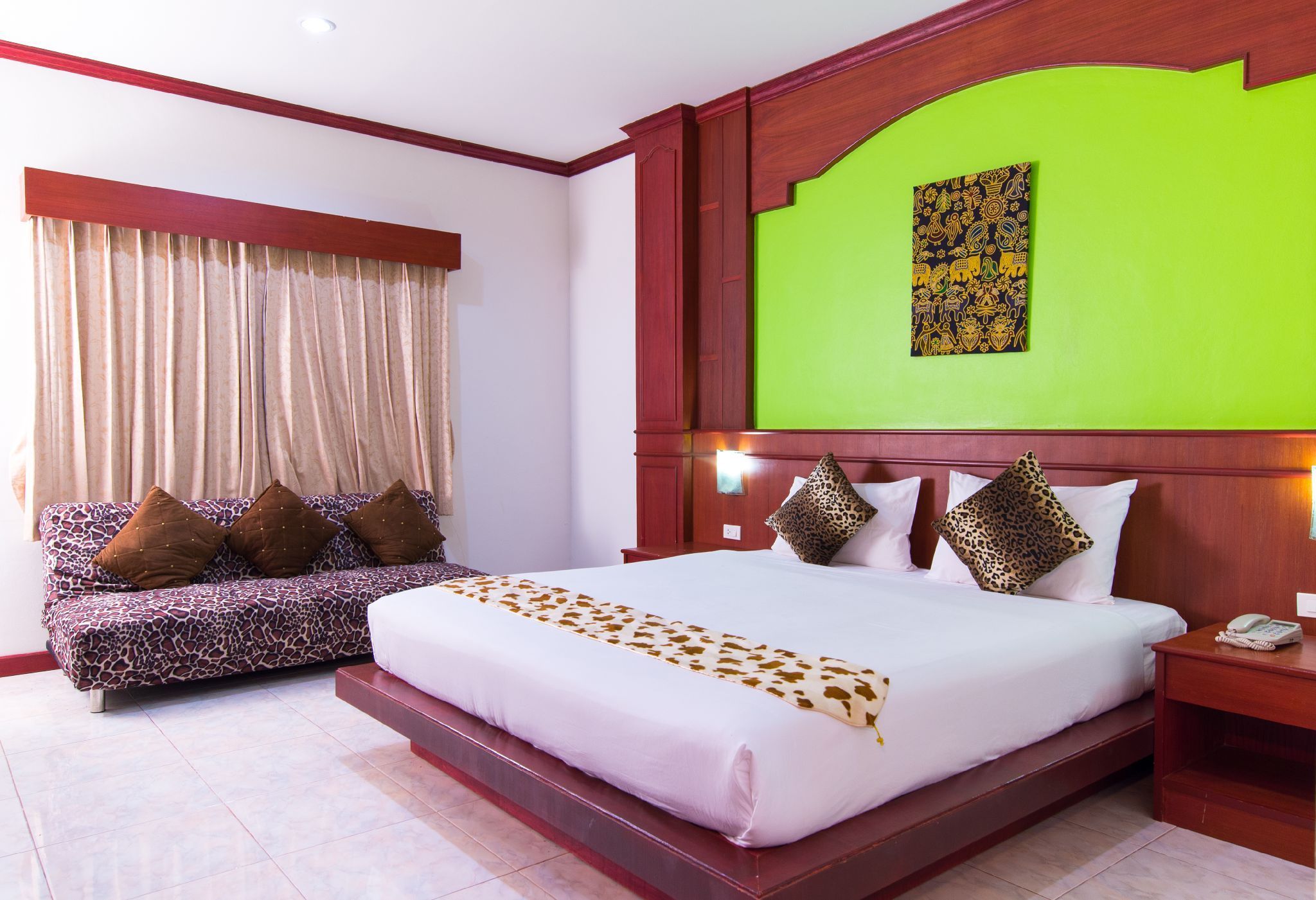 Forest Patong Hotel 2