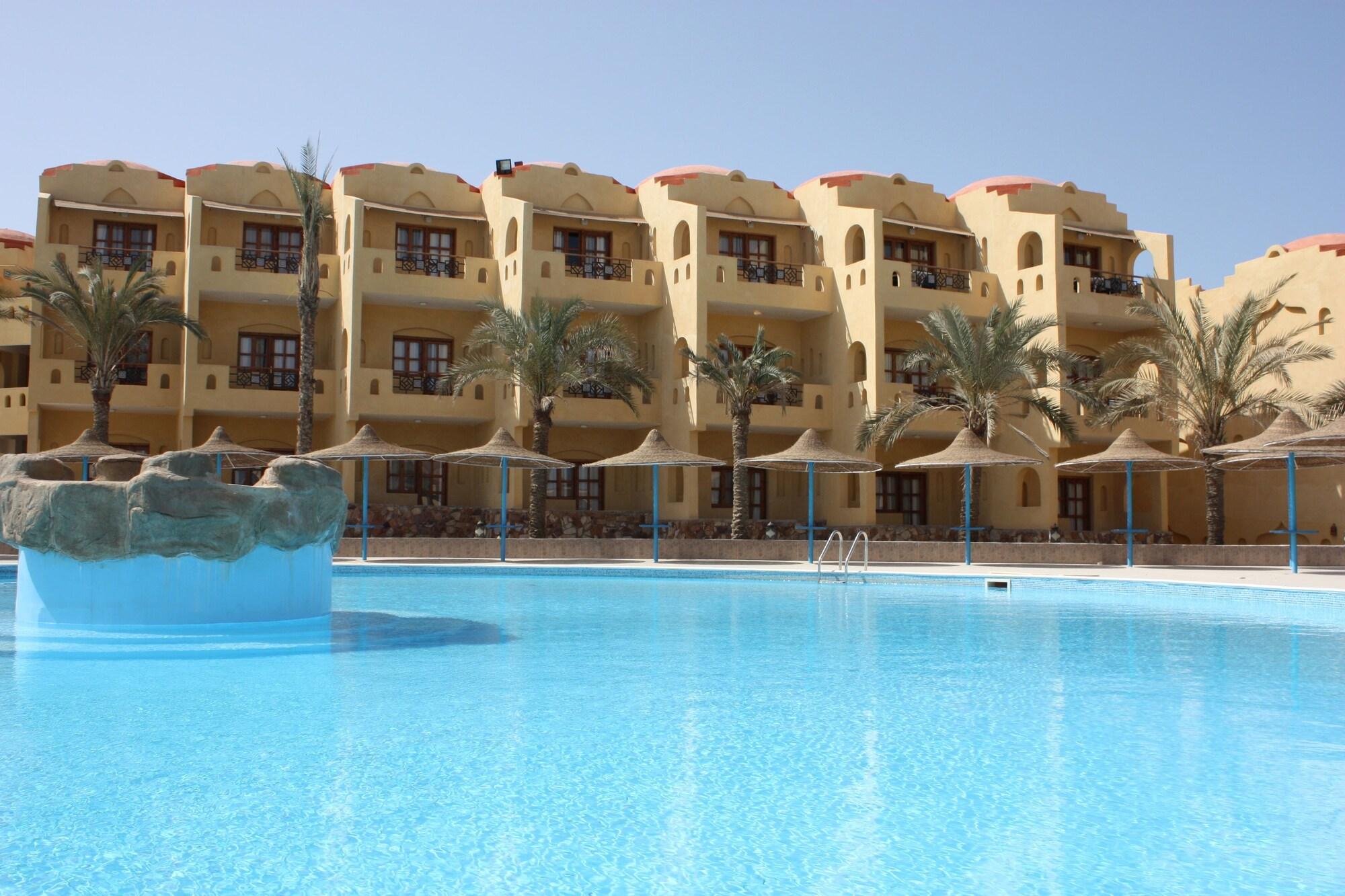 Protels Beach Club & SPA 2