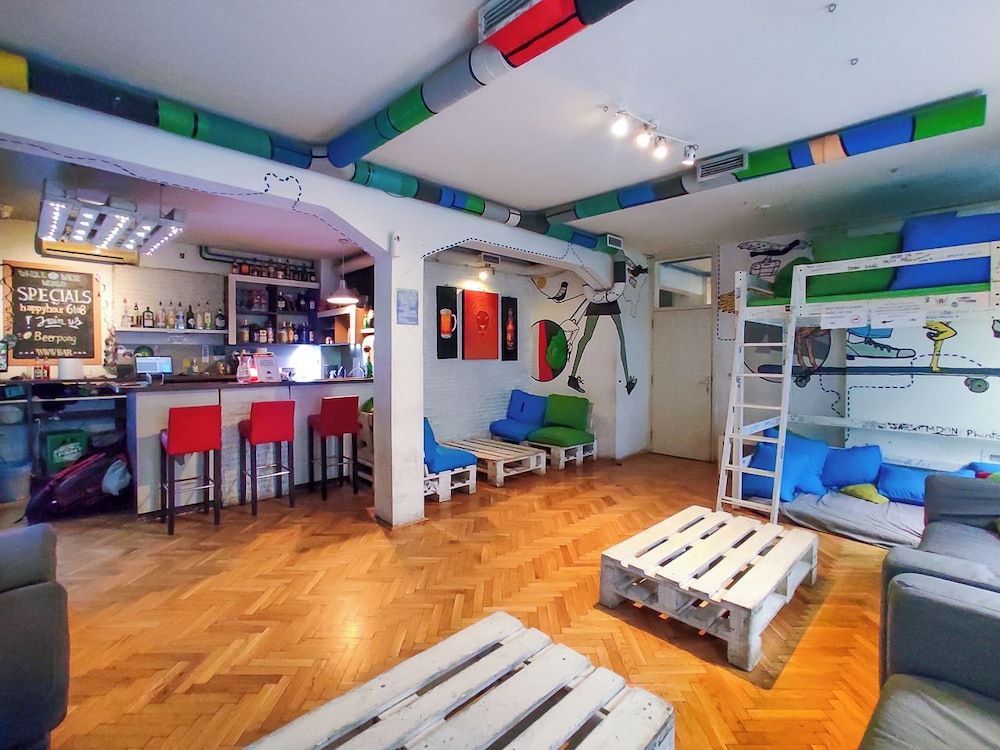 Whole Wide World Hostel 1