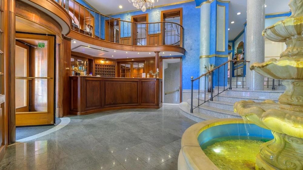 Hotel Kinsky Fountain 2