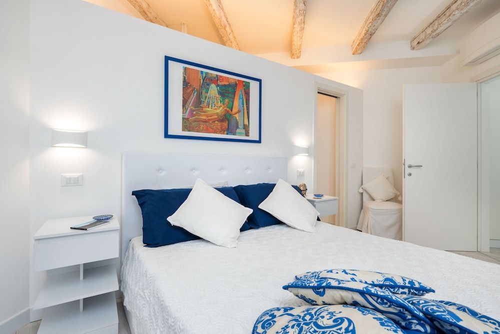 Biennale 1 & 2 , Elegant Apartments 15 min walk from St Marks Square- VHA Collection 2