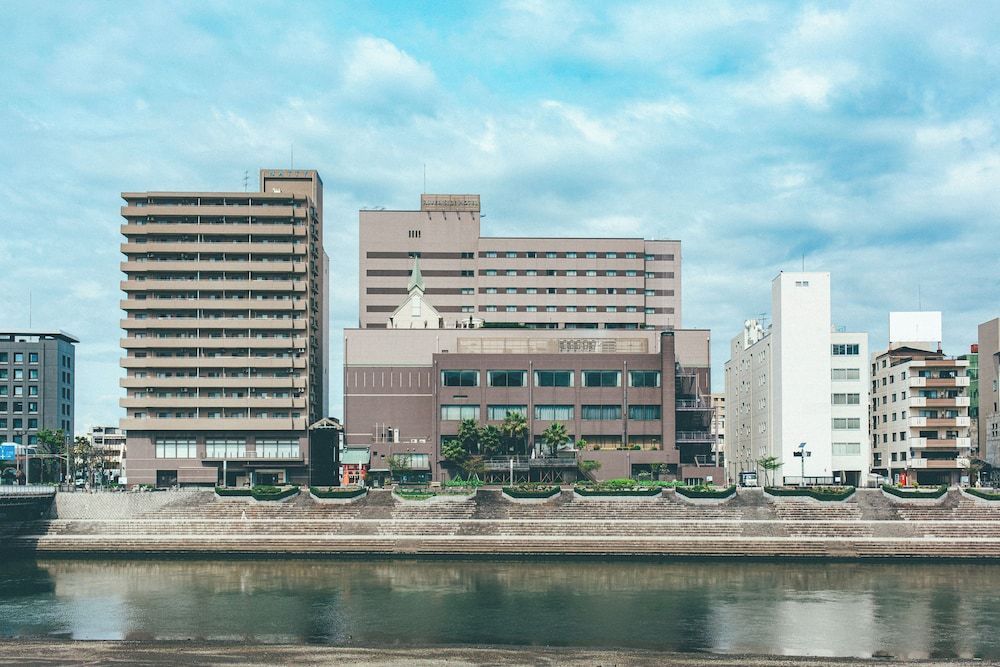 Numazu River Side Hotel 1