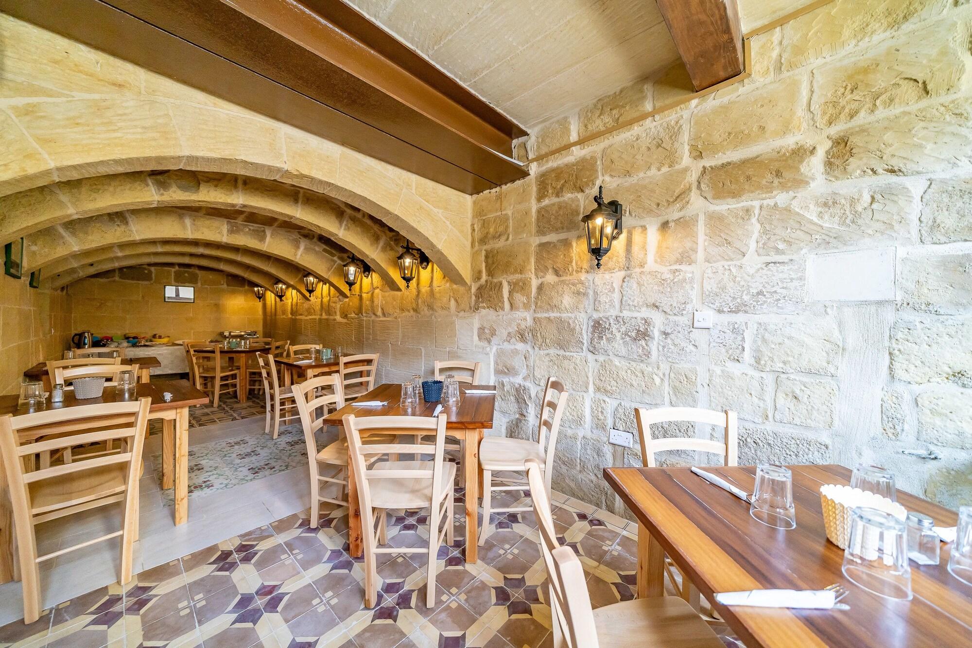 Ta Pinu Guesthouse 1