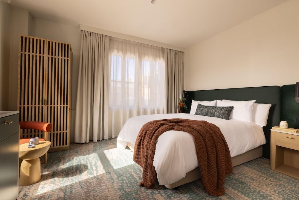 Harbour Rocks by Ode Hotels 1