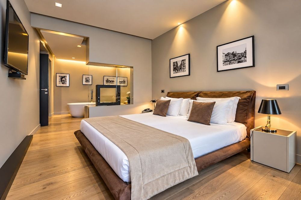 Campo Marzio Luxury Suites 1